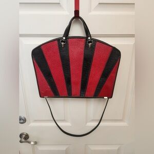 Black and Red Leather Fan Briefcase